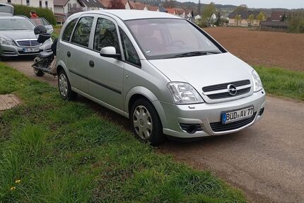 Opel Meriva 112.000 km 3.200 &euro; Limeshain 63694