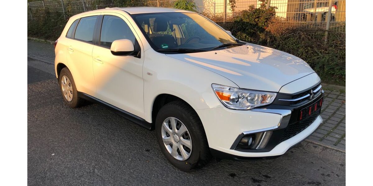 Mitsubishi ASX 87.000 km 15.100 &euro; Königstein/Ts. 61462