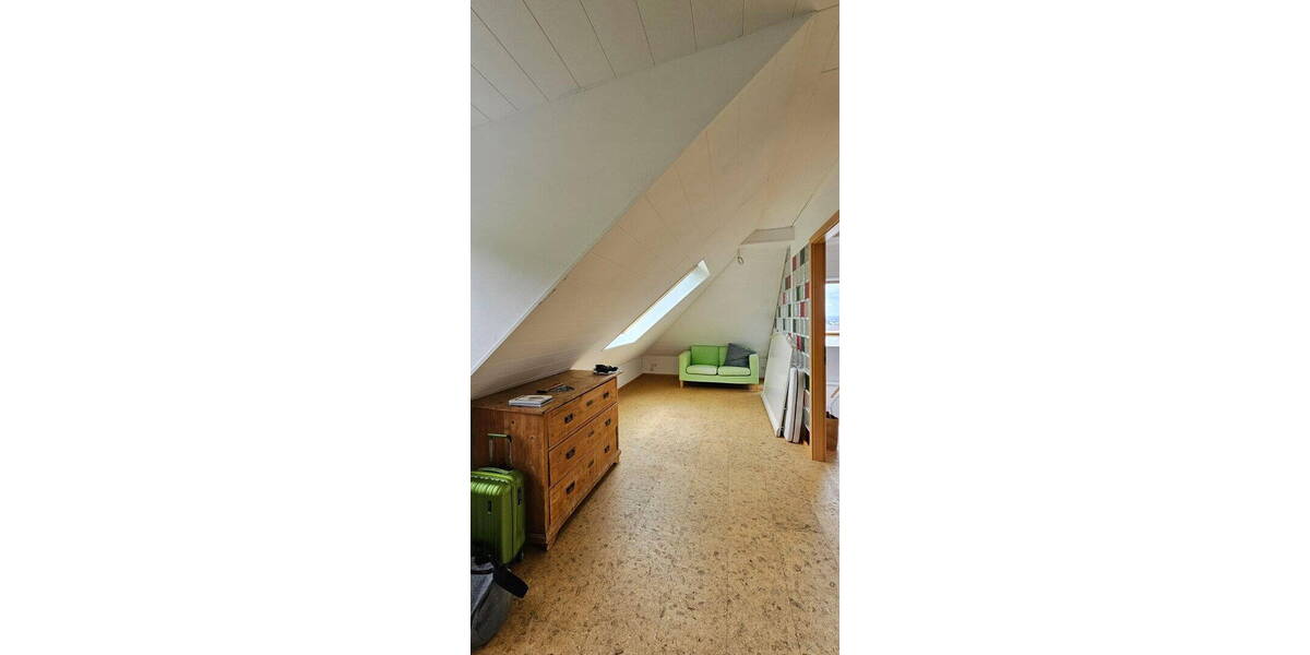Einfamilienhaus Hofheim - 9 Zimmer, 320 m&sup2;, 4.250&euro; | Angebot:26616851