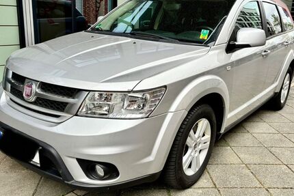 Fiat Freemont 107.500 km 7.100 &euro; Frankfurt am Main 60594