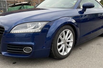 Audi TT 266.000 km 9.200 € Frankfurt am Main 65933