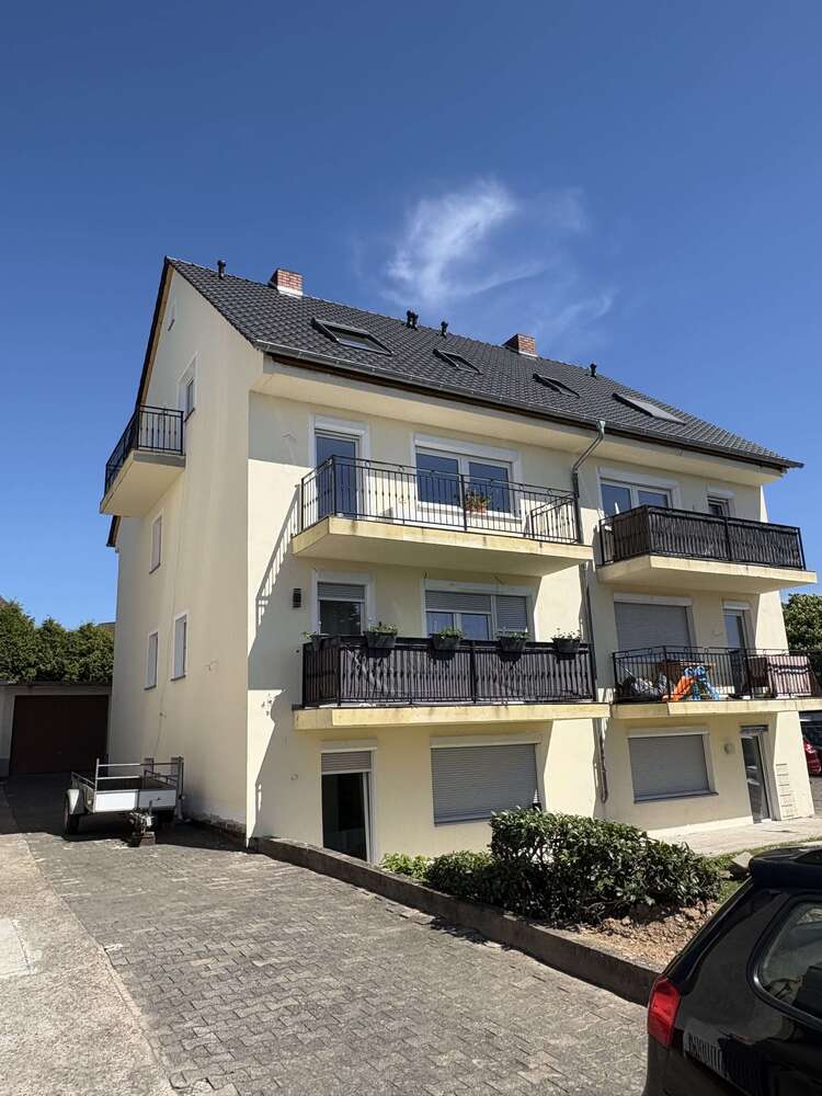 Wohnung zum Mieten in Bruchköbel 350 € 15 m²