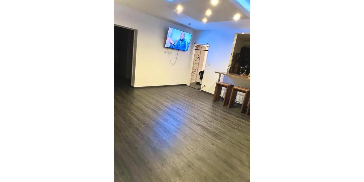 Etagenwohnung Schöneck - 4 Zimmer, 92 m&sup2;, 290.000&euro; | Angebot:26251311