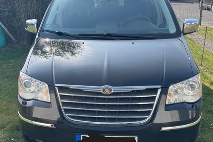 Chrysler Grand Voyager 219.000 km 5.900 &euro; Weiterstadt 64331