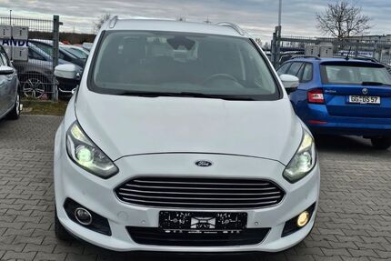 Ford S-Max 179.426 km 11.999 &euro; Dietzenbach 63128