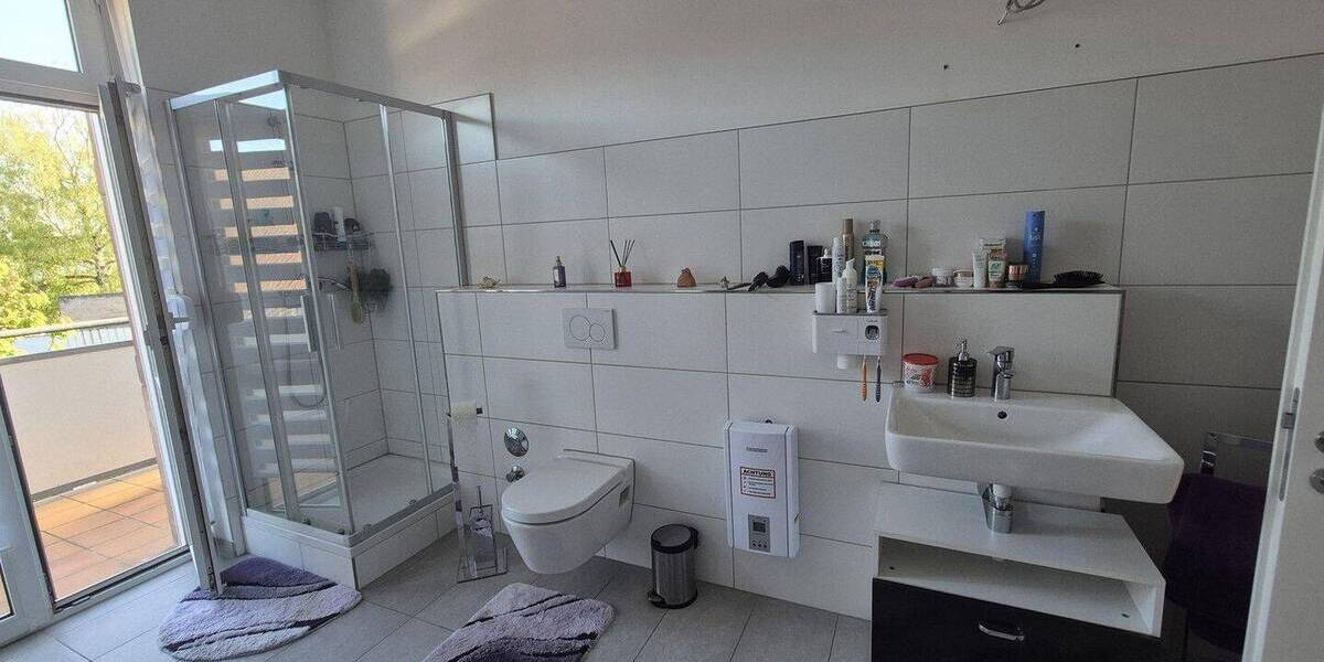Etagenwohnung Hanau Großauheim - 3 Zimmer, 95 m&sup2;, 1.000&euro; | Angebot:26638296