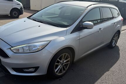 Ford Focus 214.568 km 3.990 &euro; Hanau 63452