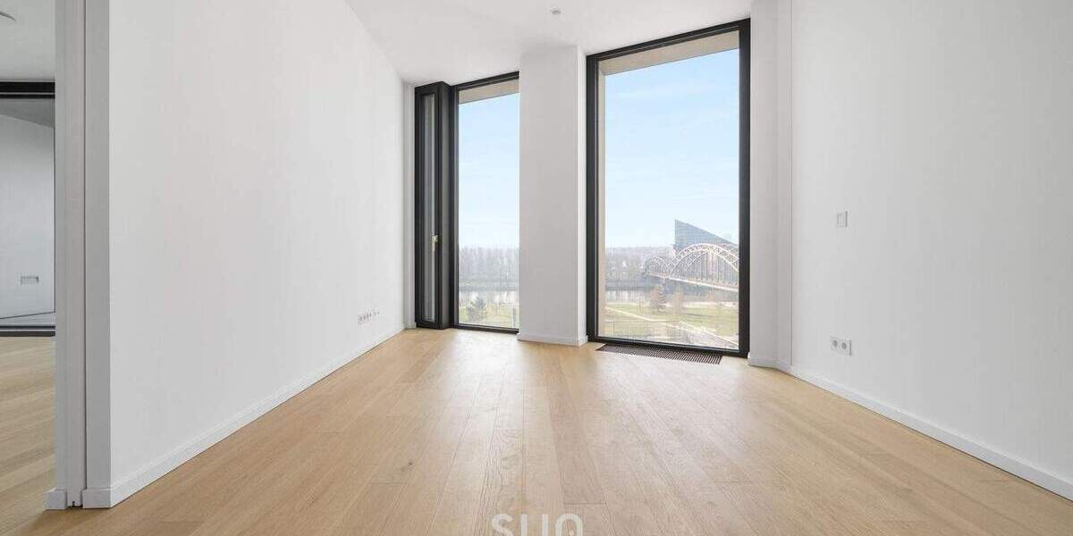 Etagenwohnung Frankfurt am Main Ostend - 2 Zimmer, 64 m&sup2;, 1.790&euro; | Angebot:25737615