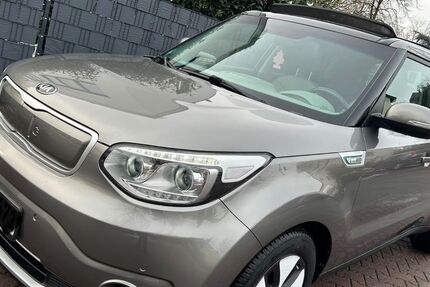 Kia Soul 124.000 km 3.999 &euro; Offenbach 63069