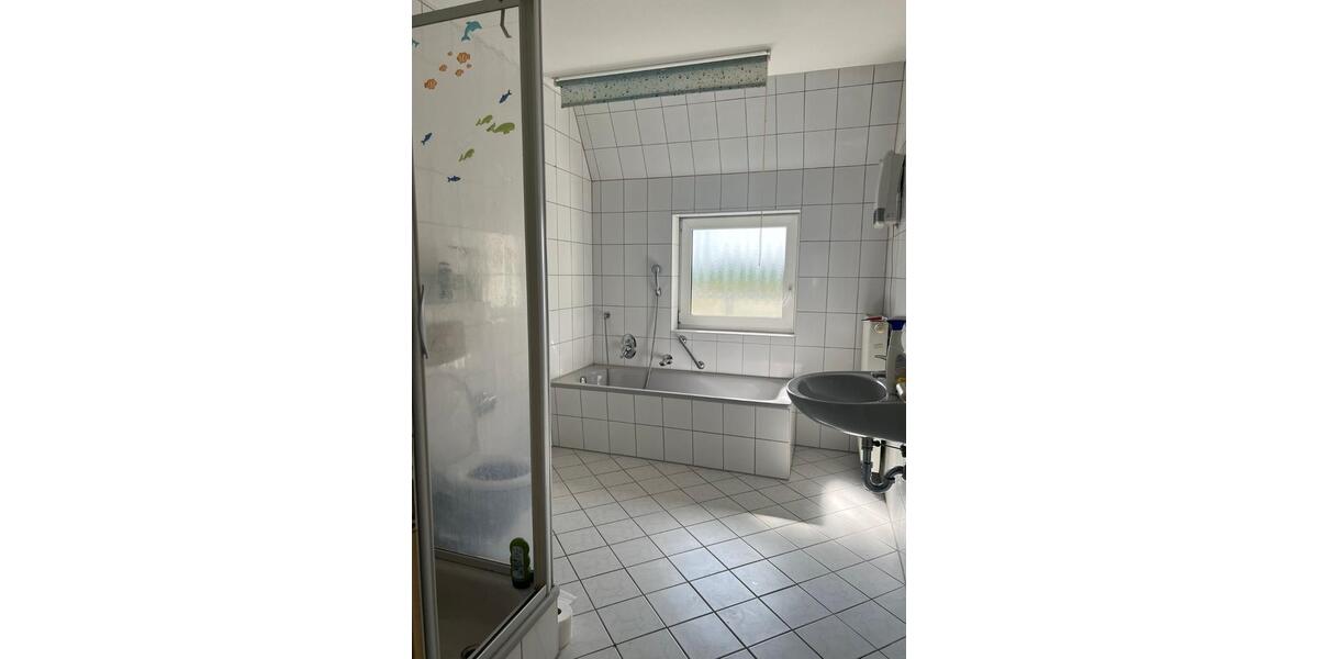 Reihenhaus Kleinostheim - 5 Zimmer, 132 m&sup2;, 300.000&euro; | Angebot:25055409