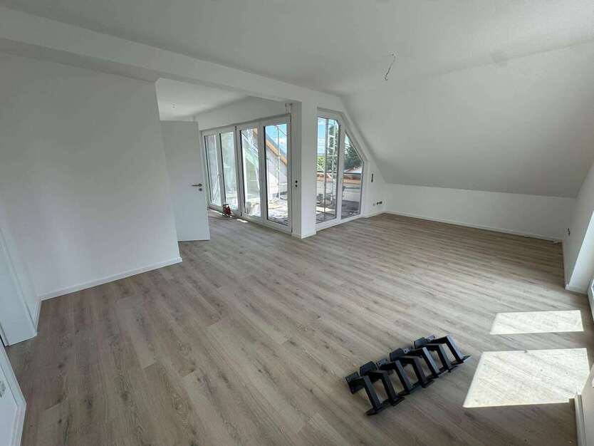 Wohnung zum Mieten in Rodgau 1.490 € 94.8 m² 4 zimmer