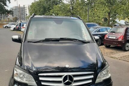 Mercedes-Benz Viano 259.350 km 14.500 &euro; Frankfurt 65934