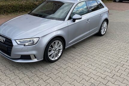 Audi A3 149.000 km 13.999 € Frankfurt am Main 60389