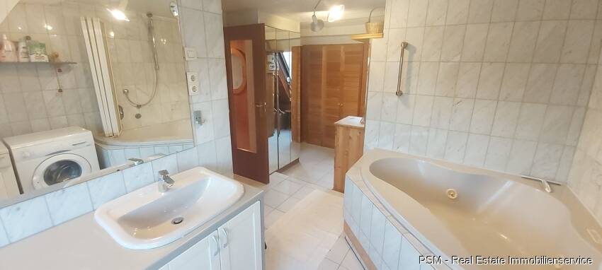 Reihenendhaus Königstein im Taunus Königstein - 7 Zimmer, 182 m&sup2;, 595.000&euro; | Angebot:26330510