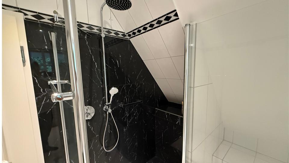 Einfamilienhaus Bad Homburg vor der Höhe Gonzenheim - 3 Zimmer, 130 m&sup2;, 2.200&euro; | Angebot:26442736