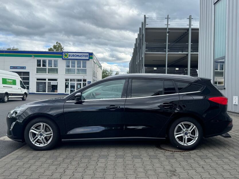 Ford Focus 98.800 km 11.890 € Aschaffenburg 63741