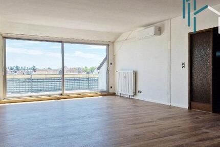 HEUSENSTAMM: Großzügige, klimatisierte Dachgeschosswohnung mit toller Dachterrasse im Herzen von Heusenstamm zimmer