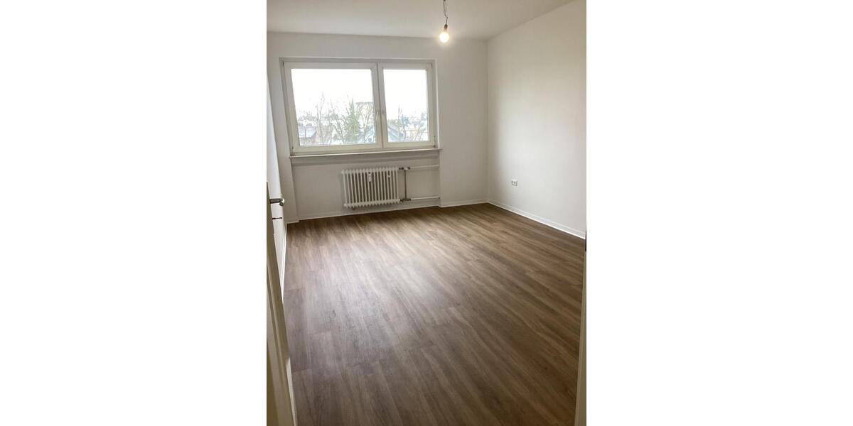 Sanierte 2-Zimmerwohnung mit Balkon 2 zimmer