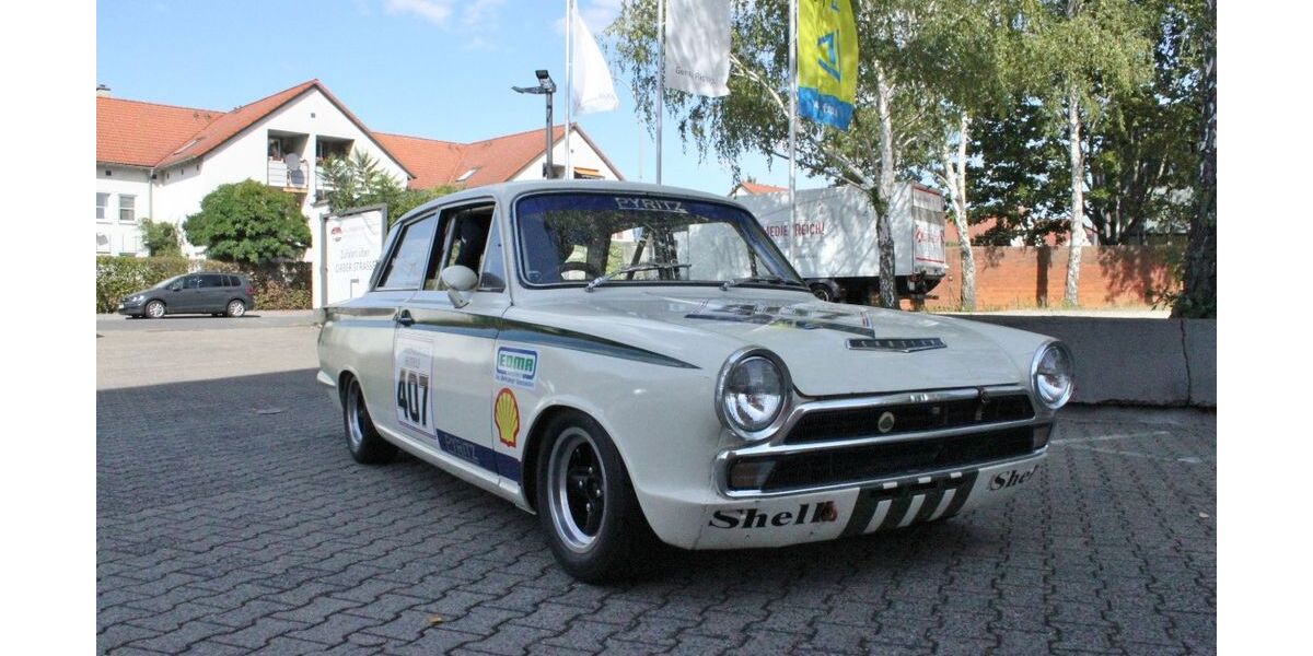 Lotus Cortina 99.999 km 49.900 &euro; Frankfurt 60386
