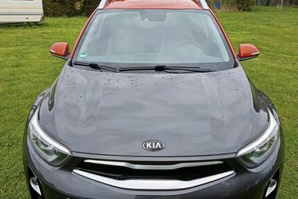 Kia Stonic 91.500 km 13.500 &euro; Bad Vilbel 61118