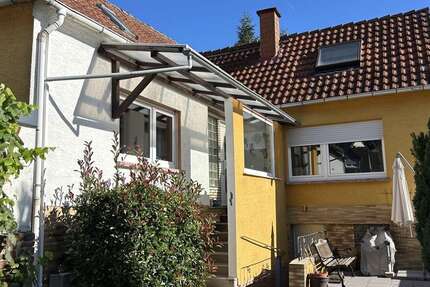 Haus zum Kaufen in Nidderau 279.000 € 120 m² 5 zimmer