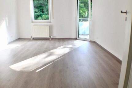 2 Zi-Whg, Designer-Küche, Balkon, Keller, Duplex 2 zimmer