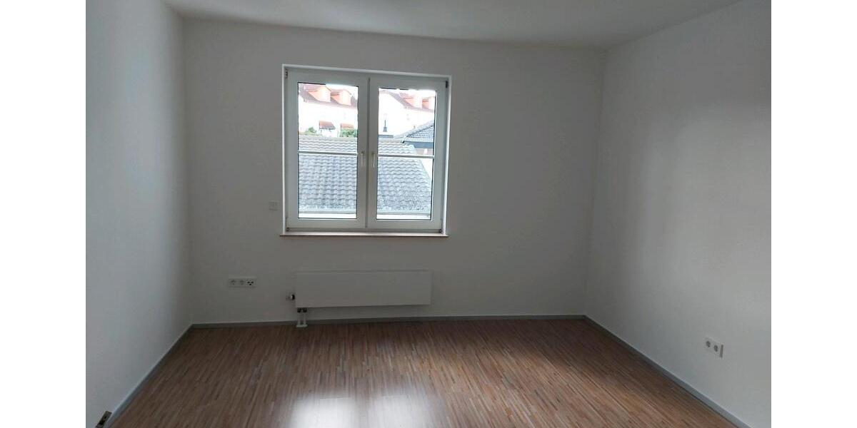 Etagenwohnung Neu-Anspach Anspach - 3 Zimmer, 83 m&sup2;, 319.000&euro; | Angebot:26704862