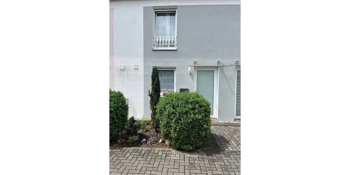 Reihenhaus Hanau Lamboy - 3 Zimmer, 81 m&sup2;, 389.000&euro; | Angebot:26963664