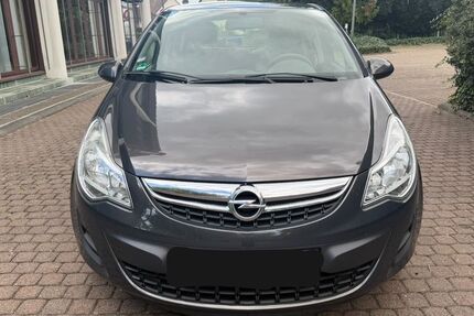 Opel Corsa 144.000 km 3.450 &euro; Rüsselsheim 65428