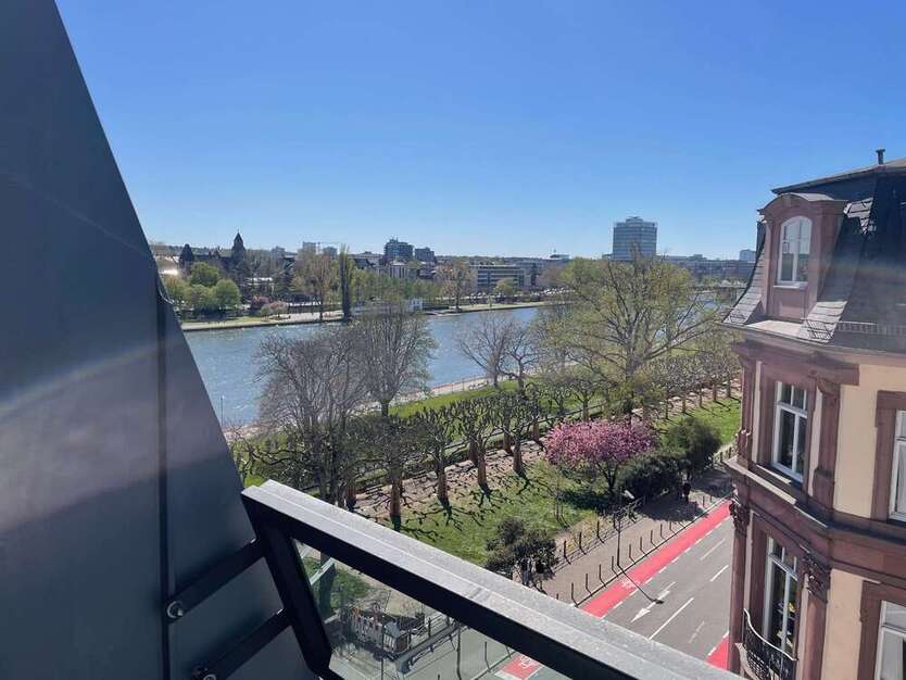 Wohnung zum Mieten in Frankfurt 4.450 € 249.03 m²