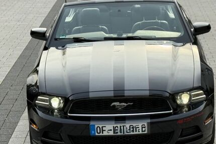 Ford Mustang 134.833 km 14.900 € Offenbach am Main 63069