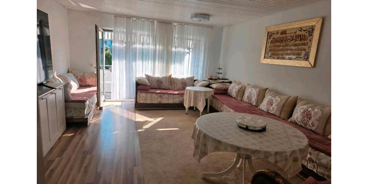 Etagenwohnung Hanau Lamboy - 3 Zimmer, 82 m&sup2;, 240.000&euro; | Angebot:26248919