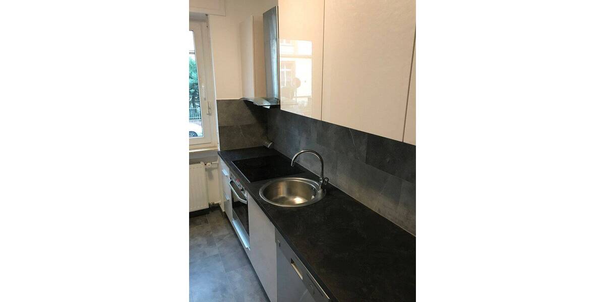 Etagenwohnung Frankfurt am Main Westend-Süd - 2 Zimmer, 69 m&sup2;, 1.400&euro; | Angebot:26833837
