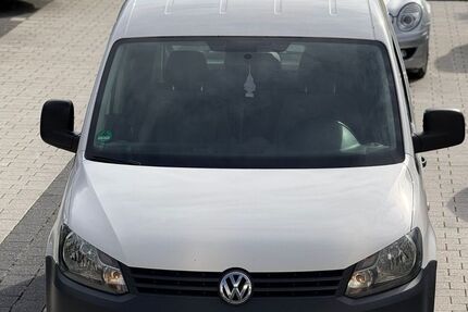 VW Caddy 199.000 km 5.690 € Offenbach am Main 63069