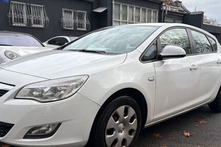 Opel Astra 164.000 km 3.999 € Frankfurt am Main 60431