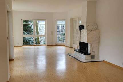 Wohnung zum Mieten in Oberursel (Taunus) 2.950 € 175 m² 6 zimmer