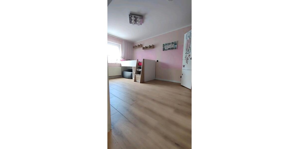 Erdgeschoßwohnung Büttelborn - 2 Zimmer, 60 m&sup2;, 1.200&euro; | Angebot:25475955