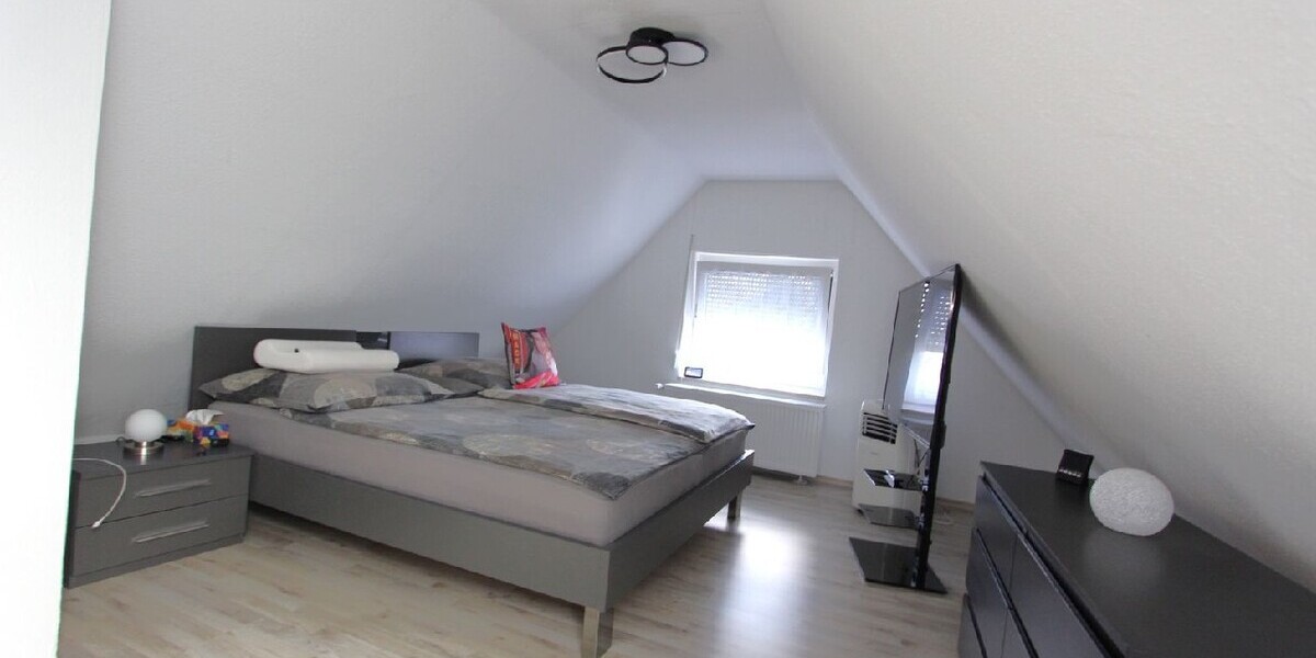 albero:) 3 Wohnungen + Gewerbeinheit auf großem Areal - Mehrfamilienhaus, Wohnhaus Seligenstadt Klein-Welzheim | Angebot:27347355