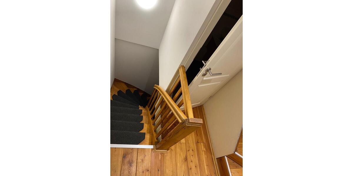 Einfamilienhaus Frankfurt am Main Mitte-West - 5 Zimmer, 115 m&sup2;, 1.850&euro; | Angebot:26136510