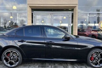 Alfa Romeo Giulia 7.777 km 54.890 € Aschaffenburg 63741