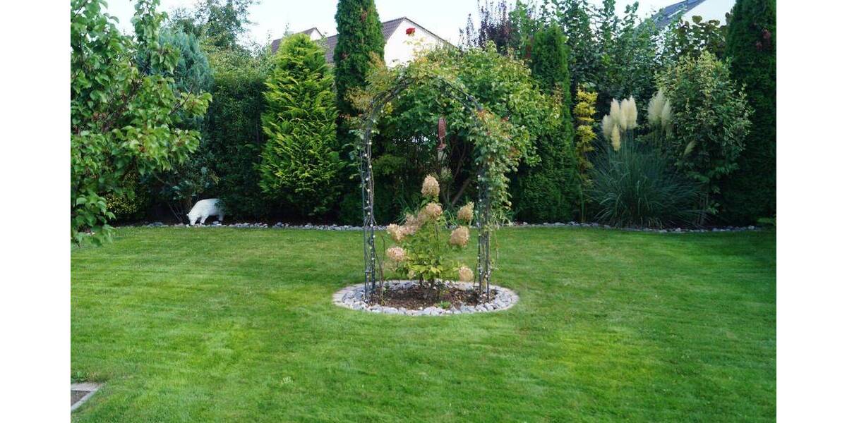 Einfamilienhaus Groß Gerau Groß-Gerau - 8 Zimmer, 193 m&sup2;, 777.000&euro; | Angebot:25814981