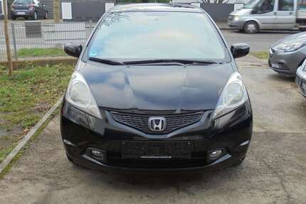 Honda Jazz 97.200 km 3.599 &euro; Hanau 63452