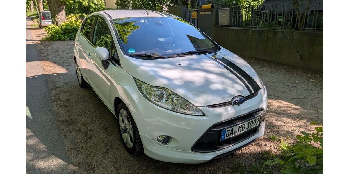 Ford Fiesta 96.411 km 3.900 &euro; Darmstadt 64289