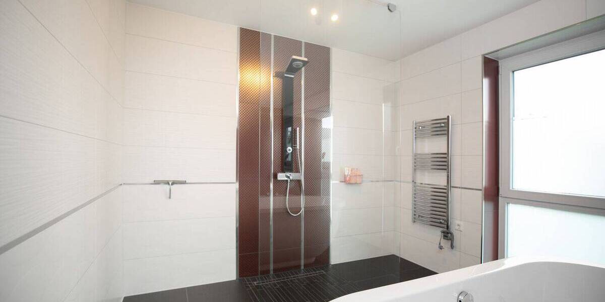 Exklusives Wohnen in Egelsbach: Design, Qualität und Top-Lage vereint 6 zimmer