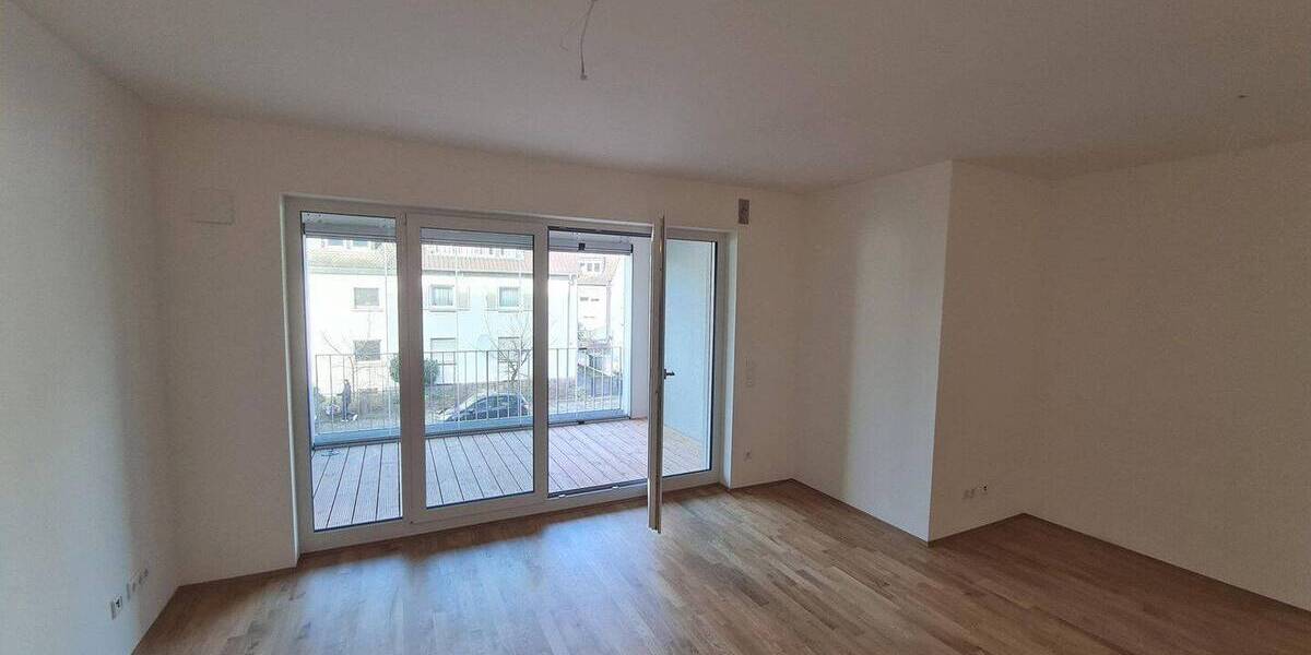 Etagenwohnung Darmstadt - 3 Zimmer, 81 m&sup2;, 1.300&euro; | Angebot:26851620