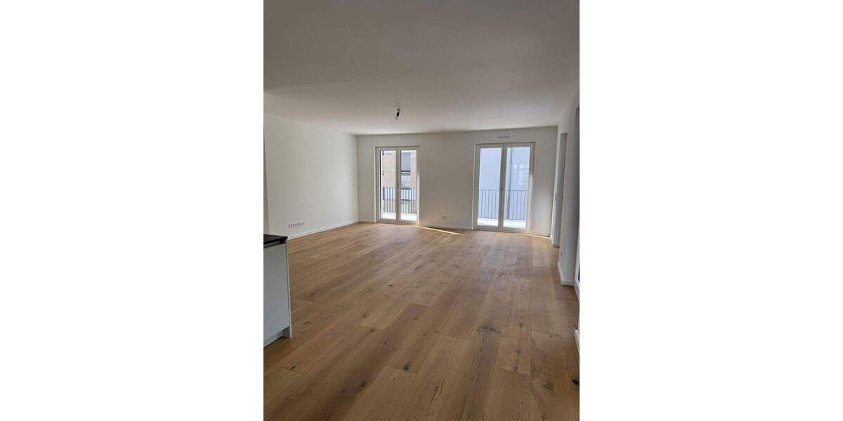 Etagenwohnung Dreieich Buchschlag - 3 Zimmer, 115 m&sup2;, 2.300&euro; | Angebot:25649786