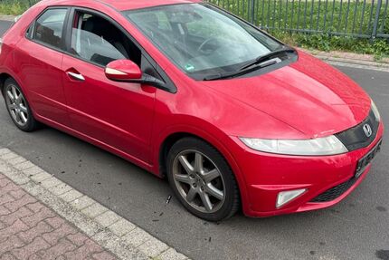 Honda Civic 144.700 km 6.999 &euro; Hanau 63452
