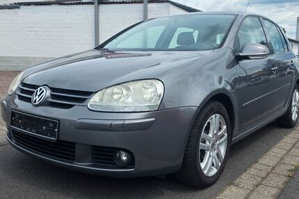 VW Golf 167.000 km 4.999 € Hainburg 63512