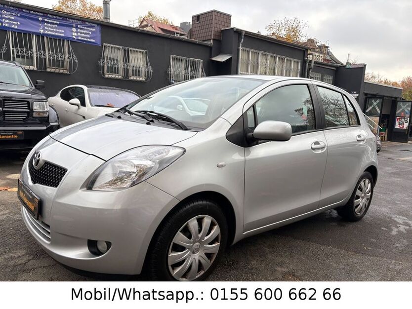 Toyota Yaris 130.000 km 5.999 € Frankfurt am Main 60431
