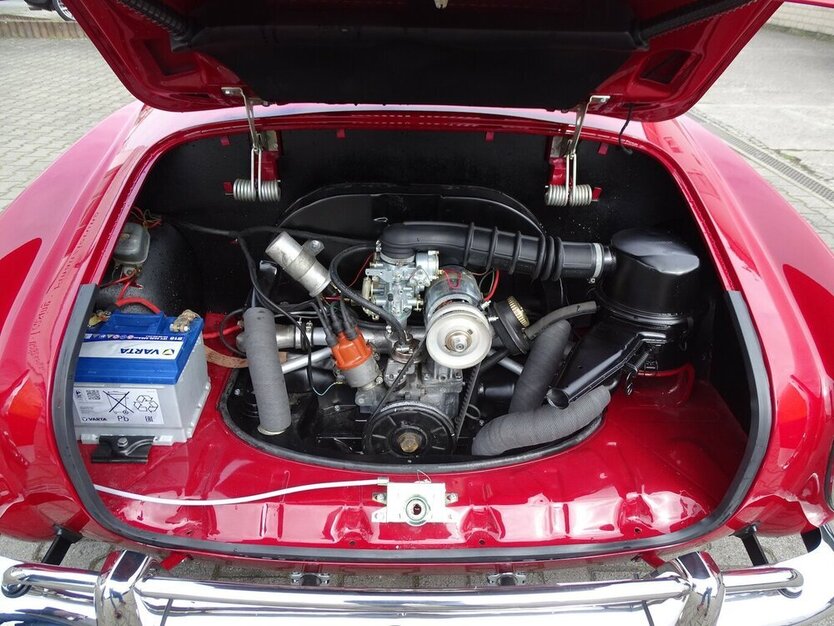 Karmann Ghia Cabrio vollständig restauriert